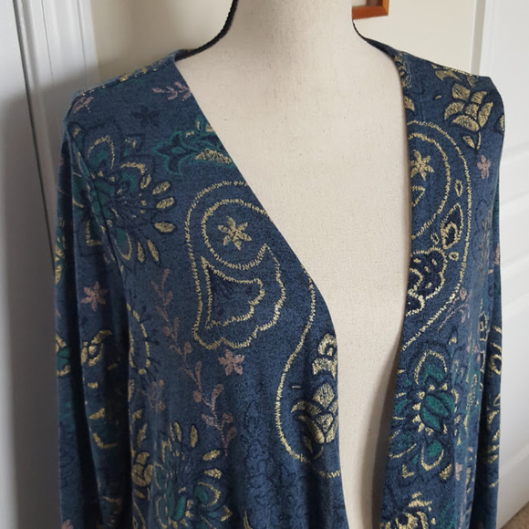 LuLaRoe Sweaters - Lularoe | Elegant Sarah